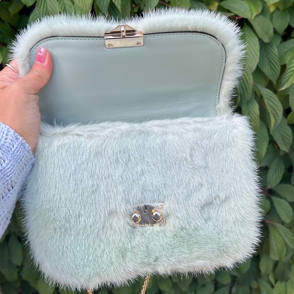 ❌SOLD❌Authentic Valentino Garavani rockstud Mink Fur chain shoulder bag - Picture 5 of 16
